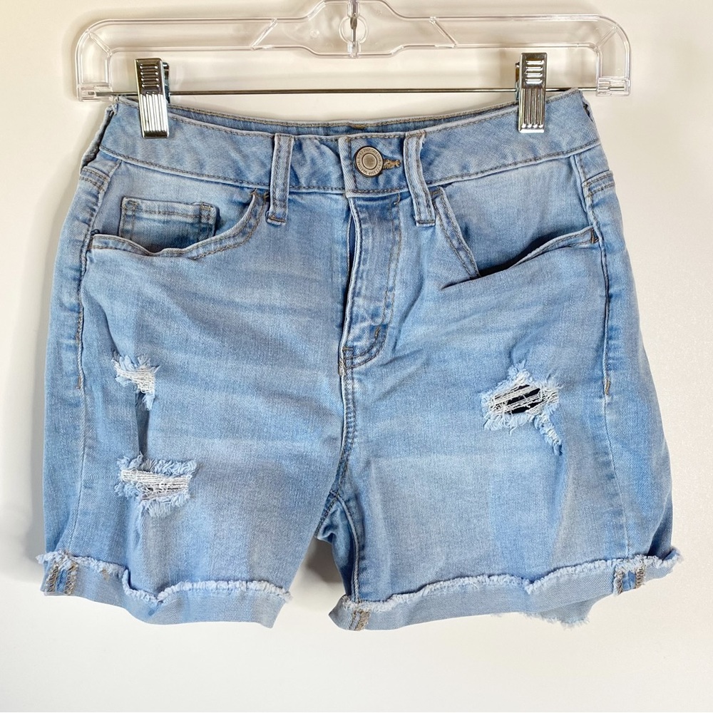 SO Juniors Jean Midi Shorts Sz 3 Light Wash Distressed Raw Hem Stretch High Rise